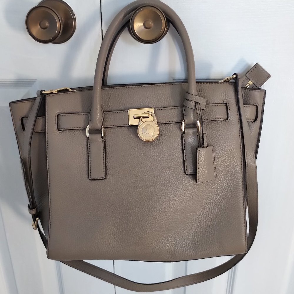 Michael Kors Hamilton Tote (Like New)